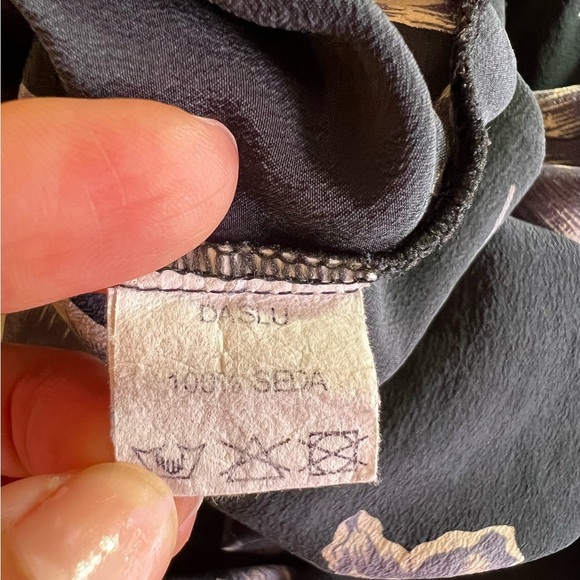 DASLU SAO PAOLO BLOUSE 100*% SILK black floral long sleeve LIGHTWEIGHT top Ss M - Picture 16 of 16